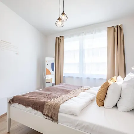 - Balcony - Comfort & Calm Hideaway * Budapest